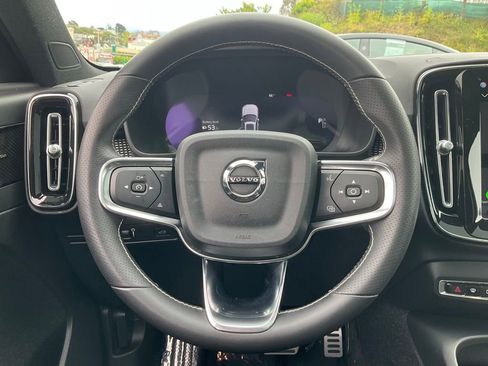 Used 2021 Volvo XC40 P8 Recharge AWD/4WD image 44