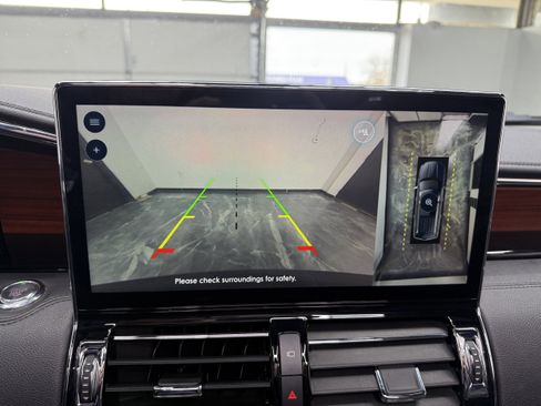 Used 2022 Lincoln Navigator Reserve w/ Equipment Group 201A image 20