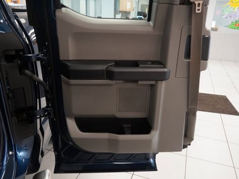 Used 2017 Ford F150 XL w/ Equipment Group 101A Mid image 22