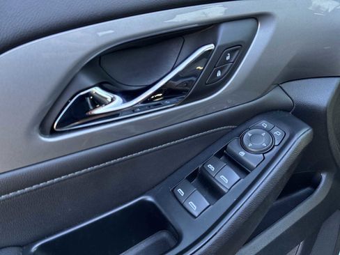 Certified 2023 Chevrolet Traverse LT w/ LPO, Floor Liner Package image 22