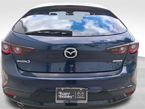 Used 2024 MAZDA MAZDA3 s FWD image 6