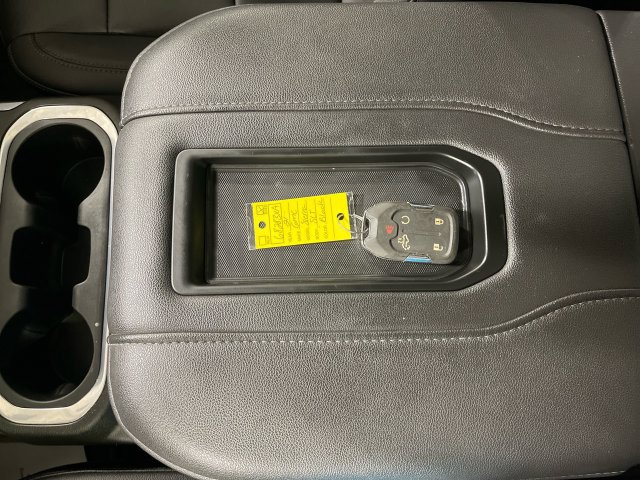 Used 2021 GMC Sierra 1500 SLT AWD/4WD image 22
