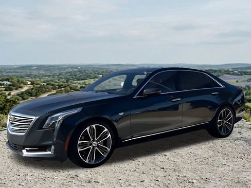 Used 2018 Cadillac CT6 Platinum image 3