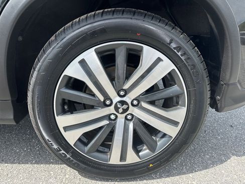 Used 2024 Mitsubishi Outlander Sport AWD image 25