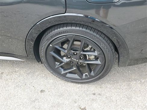 Certified 2025 Kia K4 GT-Line Turbo image 5