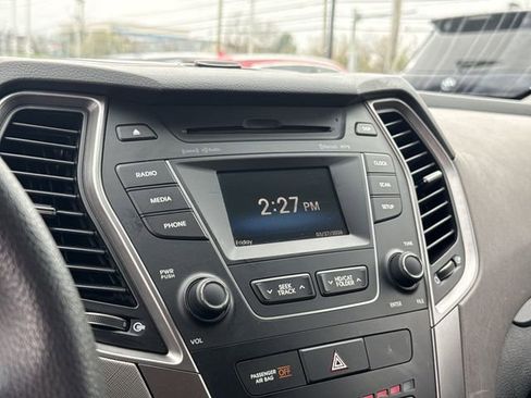 Used 2016 Hyundai Santa Fe Sport w/ Option Group 02 image 16