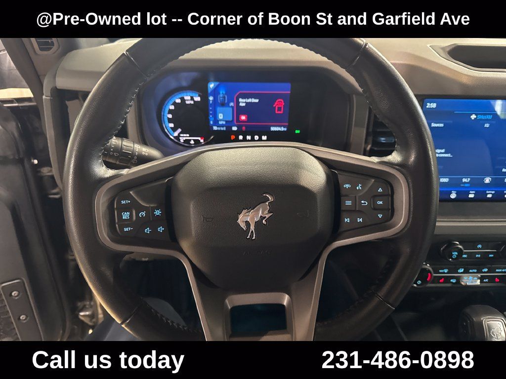 Used 2024 Ford Bronco Black Diamond AWD/4WD image 20