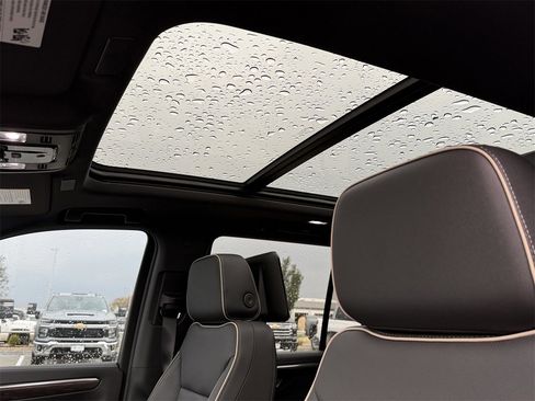 New 2026 Chevrolet Tahoe Premier image 22