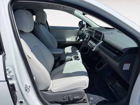 Certified 2024 Hyundai Ioniq 5 Limited AWD/4WD image 19