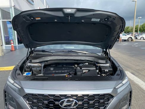 Used 2020 Hyundai Santa Fe SE FWD image 13