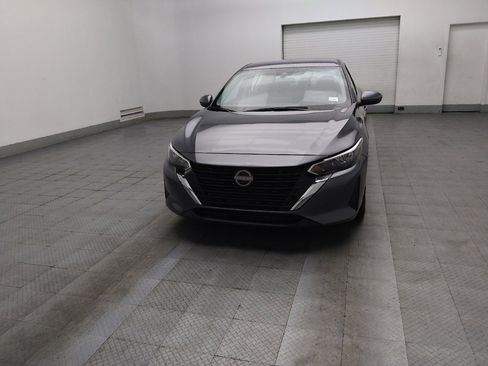 Used 2025 Nissan Sentra SV FWD image 15