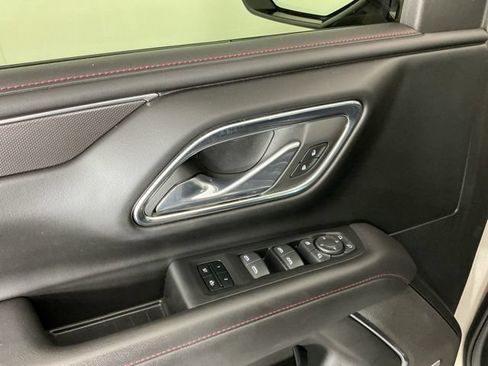 Used 2023 Chevrolet Tahoe RST w/ Luxury Package AWD/4WD image 13