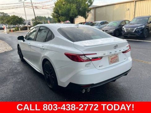 Used 2026 Toyota Camry SE FWD image 35