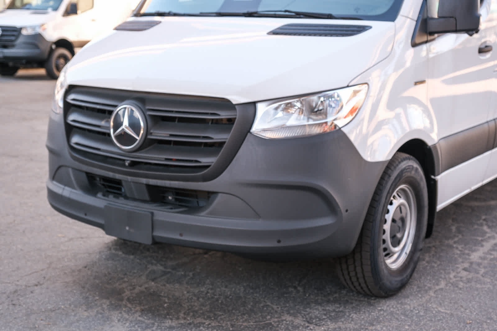 New 2025 Mercedes-Benz eSprinter 170 Cargo image 11