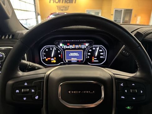 Used 2021 GMC Sierra 1500 Denali AWD/4WD image 20