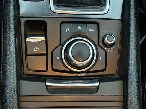 Used 2017 MAZDA MAZDA6 Touring image 20