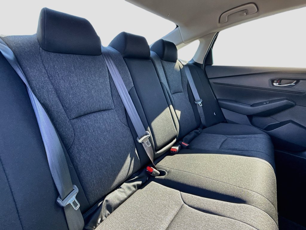 Used 2025 Honda Accord LX image 33