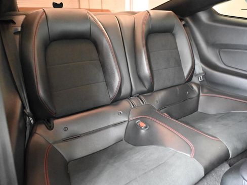 Used 2022 Ford Mustang GT Premium w/ Equipment Group 401A image 40