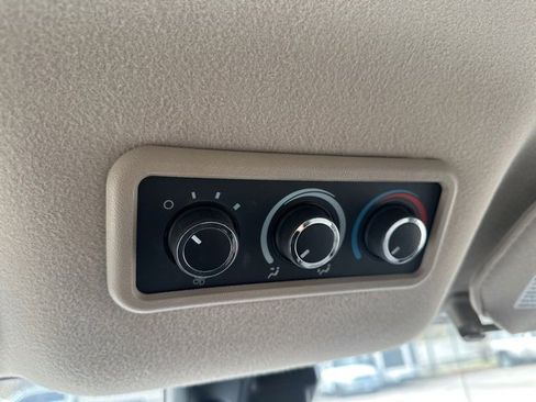 Used 2019 Chevrolet Express 3500 LT w/ LT Preferred Equipment Group image 23