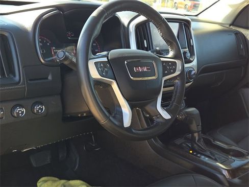 Used 2016 GMC Canyon SLT w/ Driver Alert Package image 17