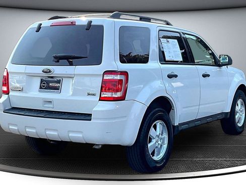 Used 2010 Ford Escape XLT FWD image 7