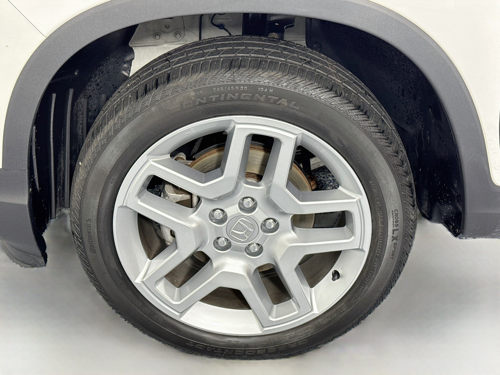 Certified 2025 Honda Passport EX-L image 30