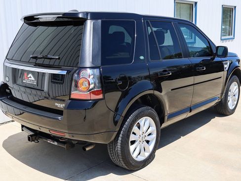 Used 2013 Land Rover LR2 HSE AWD/4WD image 5