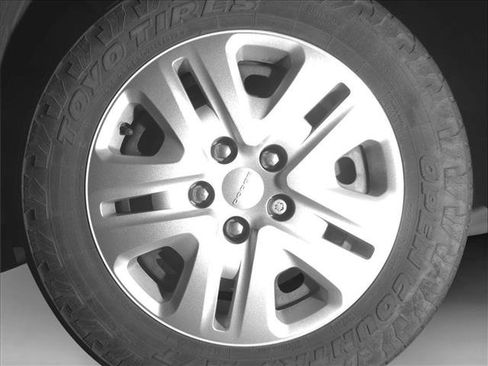 Used 2018 Dodge Journey SE w/ Popular Equipment Group AWD/4WD image 12
