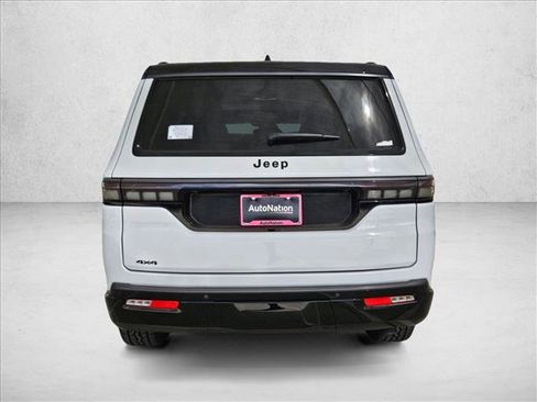 New 2026 Jeep Grand Wagoneer 4WD image 8