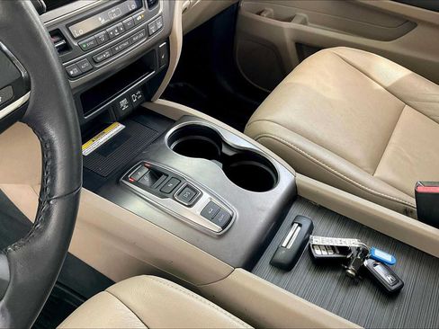 Used 2022 Honda Pilot Special Edition image 17