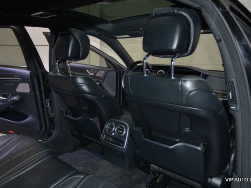 Used 2015 Mercedes-Benz S 550 Sedan image 20