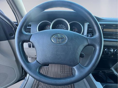 Used 2008 Toyota 4Runner SR5 image 13