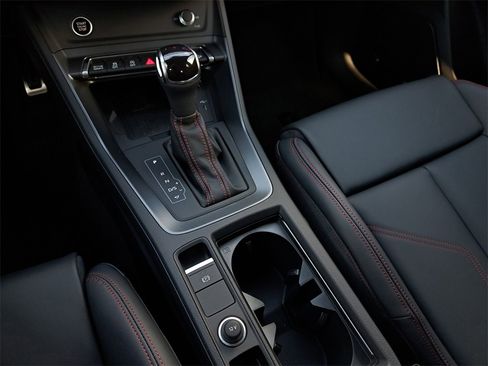 New 2025 Audi Q3 2.0T Premium Plus image 16