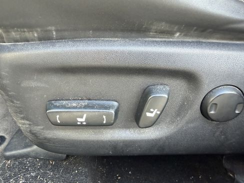Used 2014 Lexus CT 200h FWD image 31