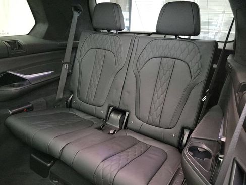 Used 2024 BMW X7 M60i w/ Executive Package AWD/4WD image 11