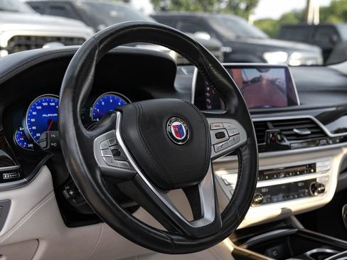 Used 2019 BMW ALPINA B7 xDrive w/ Luxury Rear Seating Package image 14