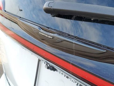 New 2026 Chrysler Pacifica Select FWD image 10