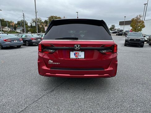 New 2026 Honda Odyssey EX-L image 5