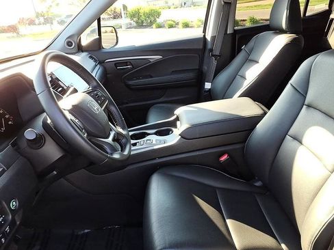 Used 2025 Honda Ridgeline RTL image 15