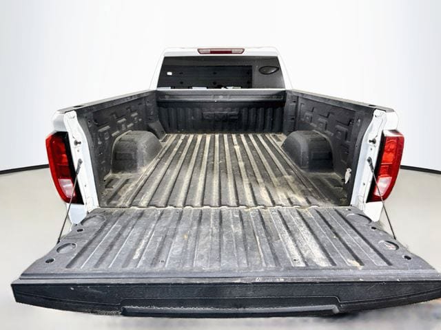 Used 2023 GMC Sierra 1500 Elevation w/ X31 Off-Road Package AWD/4WD image 25