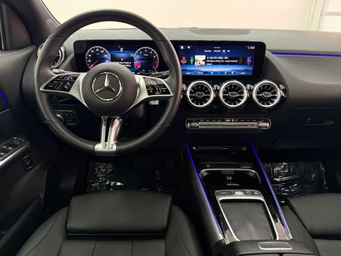 Used 2026 Mercedes-Benz GLA 250 image 30