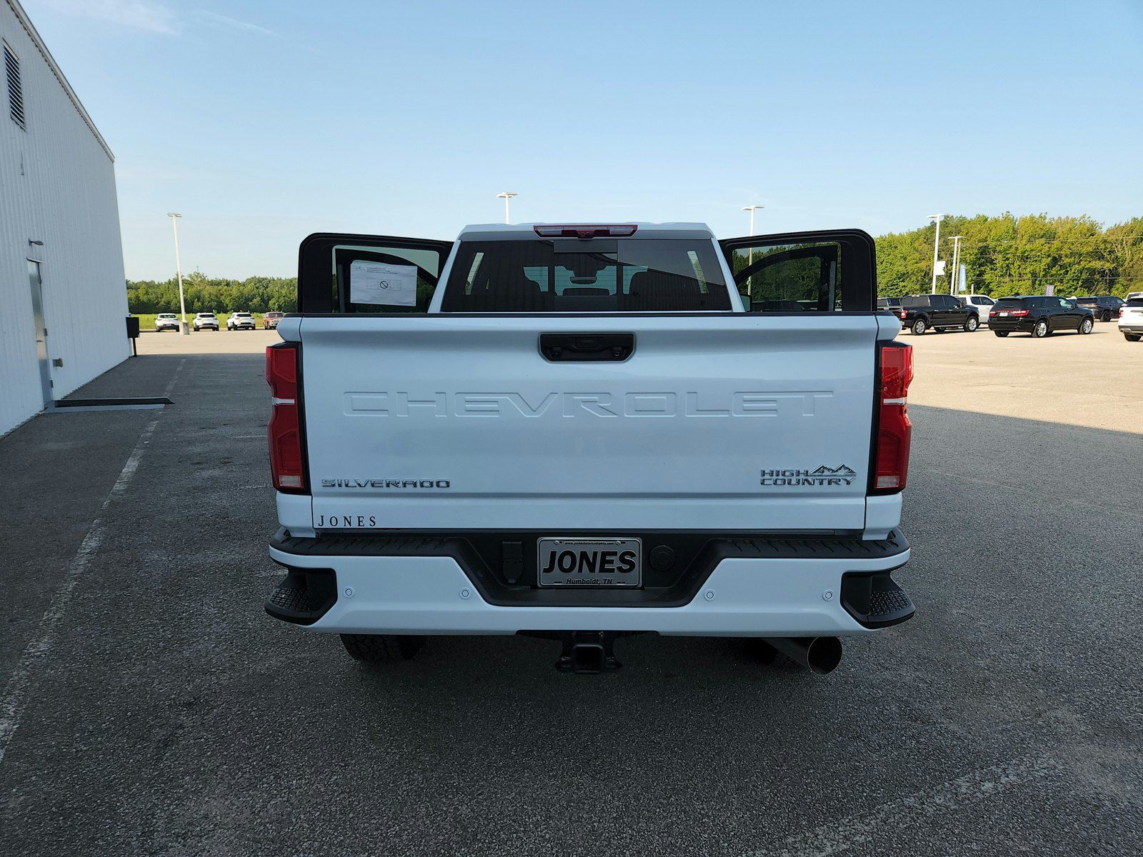 New 2026 Chevrolet Silverado 2500 High Country w/ Technology Package AWD/4WD image 34