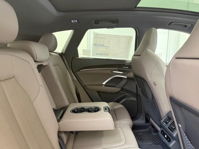 New 2026 Audi Q5 Prestige AWD/4WD image 4