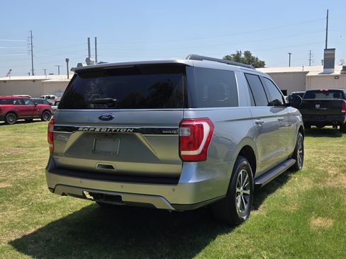 Used 2021 Ford Expedition Max XLT RWD image 6