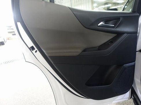 New 2026 Chevrolet Equinox LT w/ Convenience Package II image 18