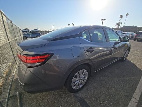 Used 2024 Nissan Sentra S FWD image 3