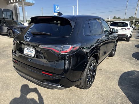 New 2026 Honda HR-V EX-L image 4