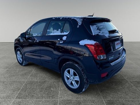 Certified 2021 Chevrolet Trax LS image 3