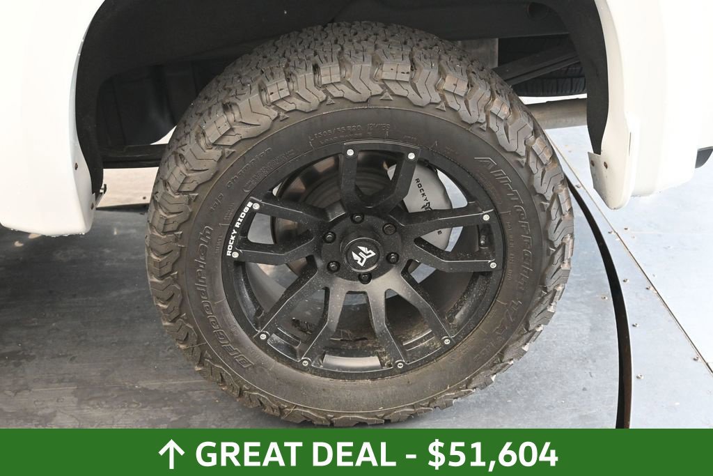 Used 2022 Chevrolet Silverado 1500 RST AWD/4WD image 17