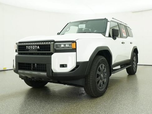 New 2027 Toyota Land Cruiser w/ Premium Package AWD/4WD image 32